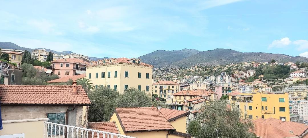 Апартаменты Dimora Bellavista,Garage Privato,Due Piani Санремо Экстерьер фото